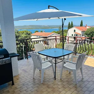 Danyja Apartman